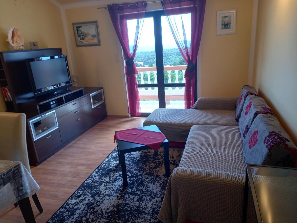 Apartman Jadranka Palit Exterior photo