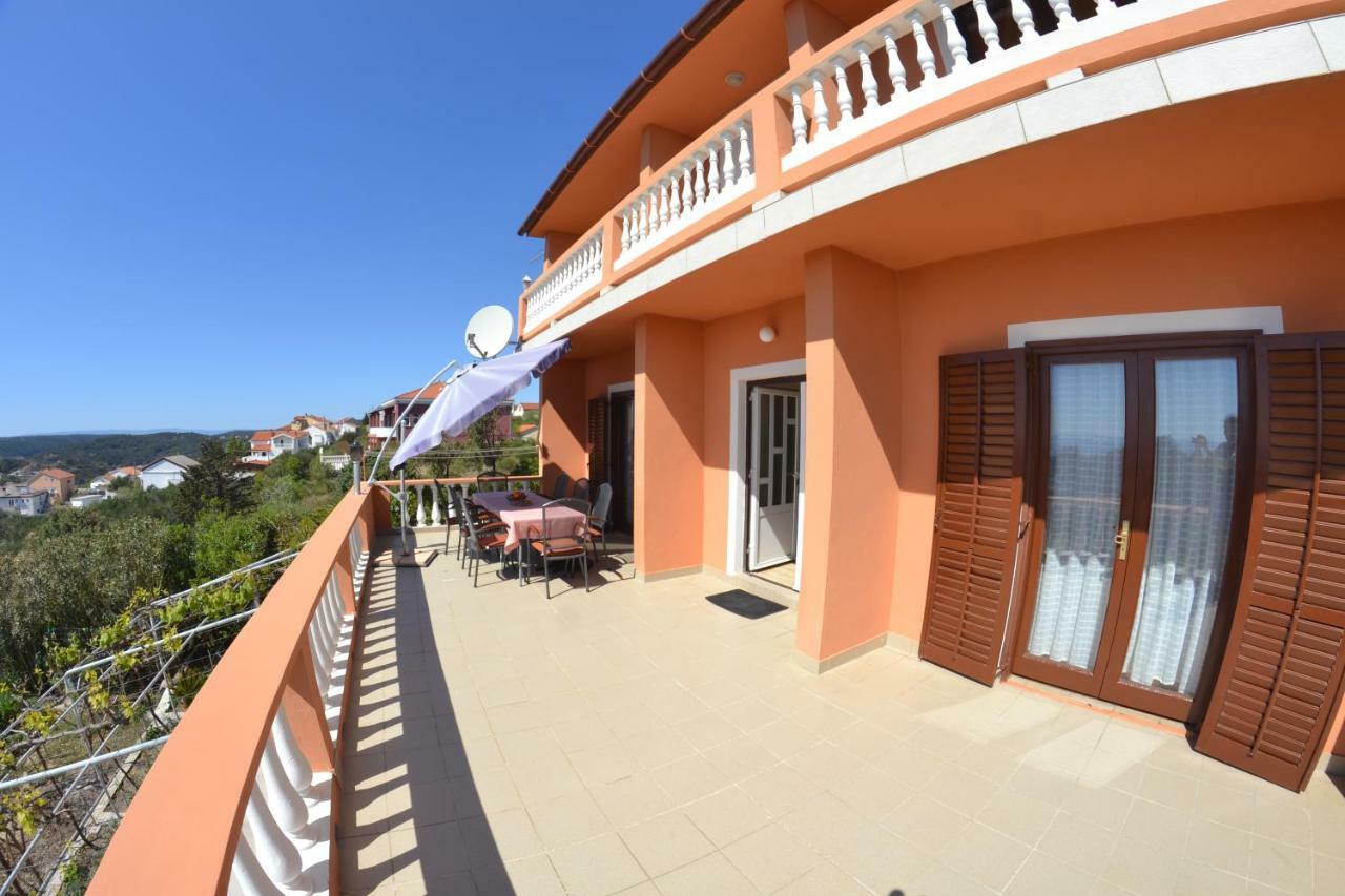 Apartman Jadranka Palit Exterior photo